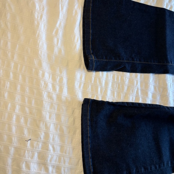 Guess Daredevil Low Rise Bootcut Jeans - Picture 6 of 7